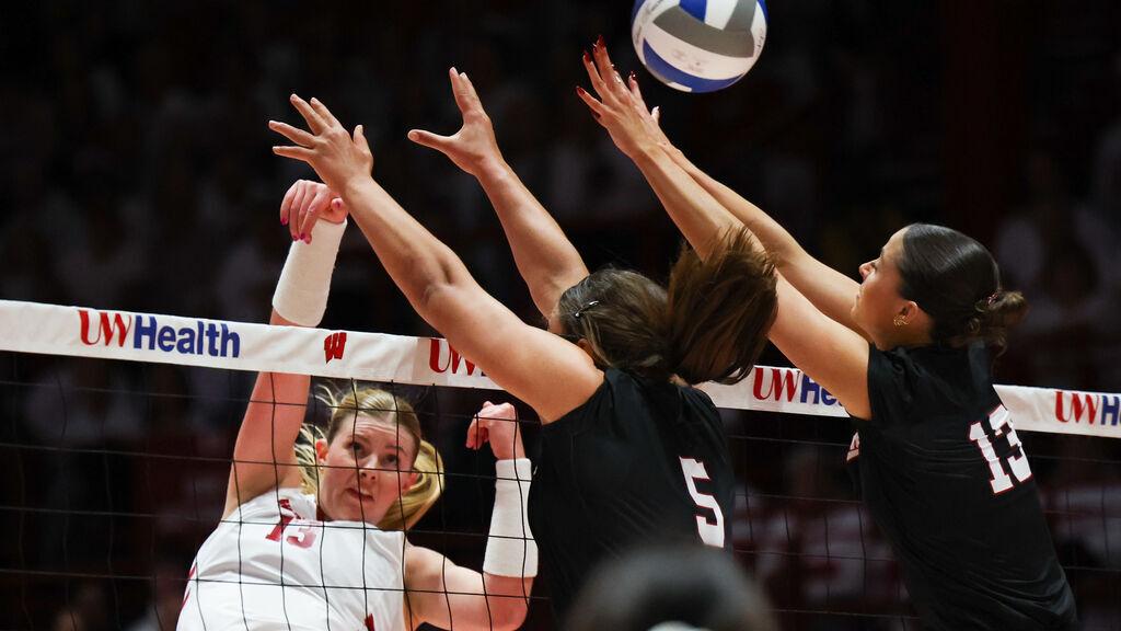 Polzin: Humbling loss to Nebraska leaves Wisconsin volleyball in soul-searching mode